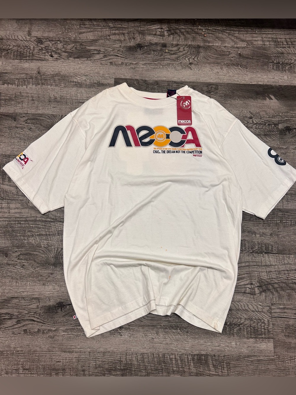 Vintage Deadstock Y2K Mecca USA 84 Graphic T-Shirt